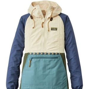 Super cute windbreaker!